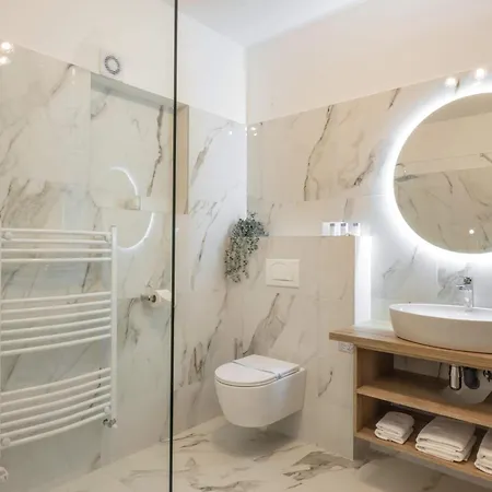 Klaric - Bed & Breakfast 4*