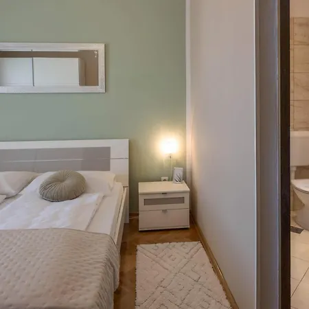 Klaric - 4*