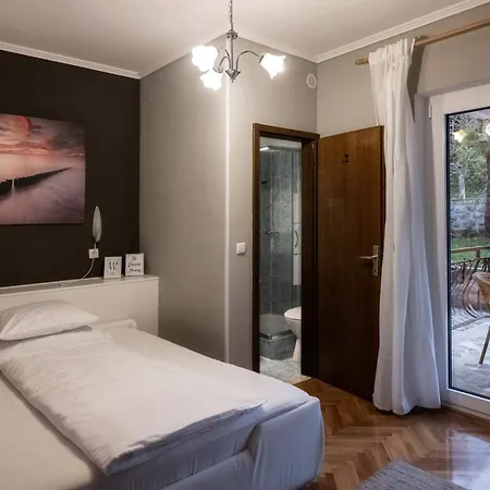 Bed & Breakfast Klarić - 4*