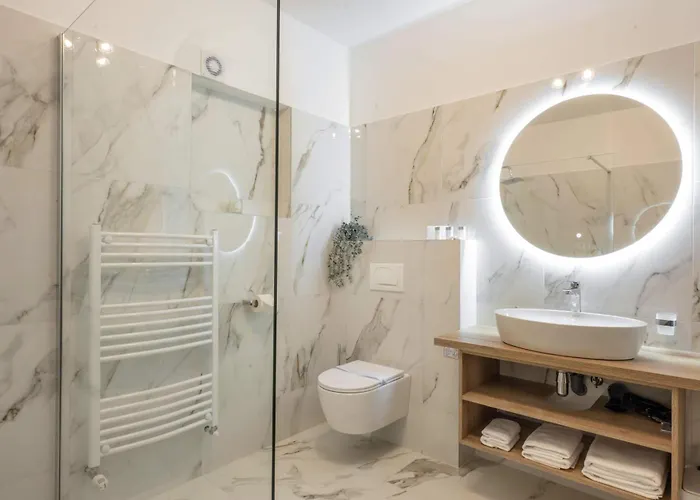 Klaric - Bed & Breakfast 4*